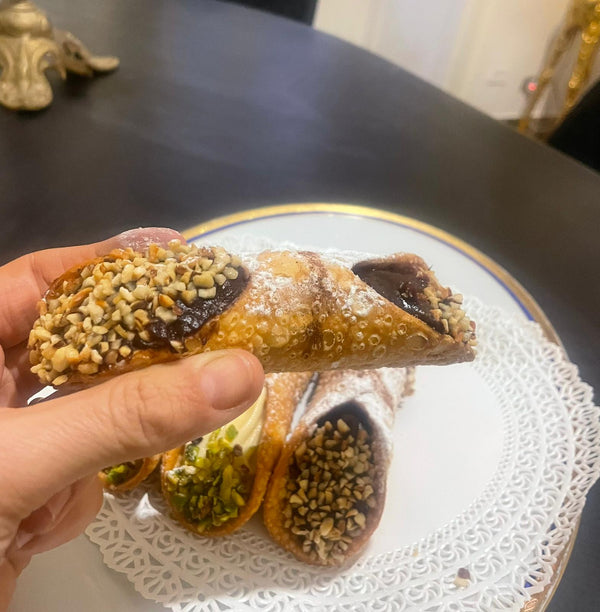 Cannolo cioccolato vegano della Dolce e Vegano Siciliana