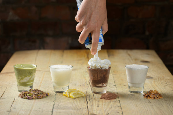 Finger food: mini granite in bicchierini trasparenti per catering ed eventi